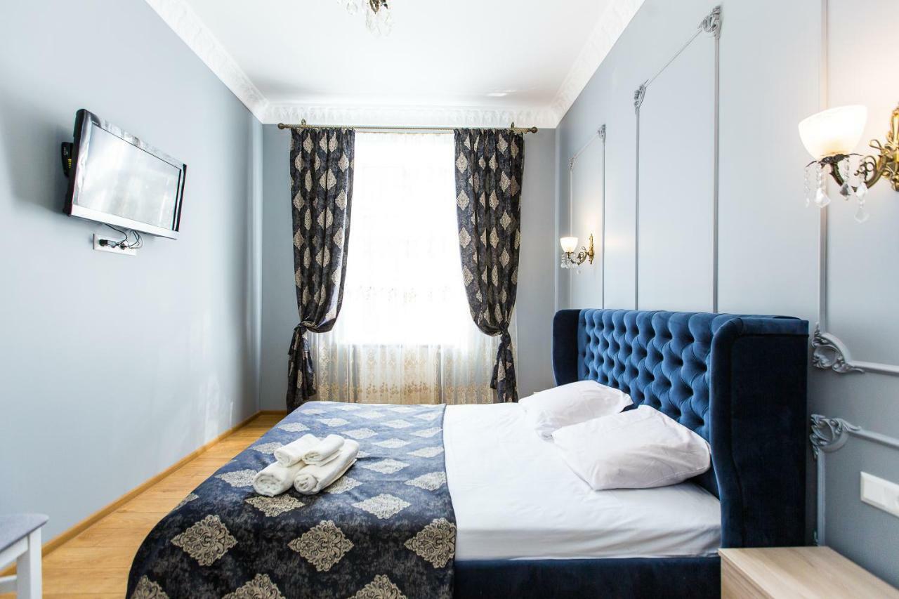 Apartment дизайнерська віп по вулиці куліша 14 *